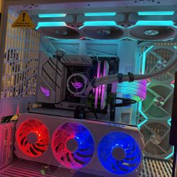 GAMING PC ALONE