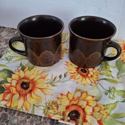 2 Coffe Mug  Royal Doulton Marbella 