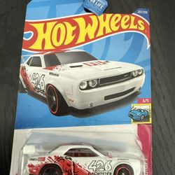 Hot Wheels Dodge Challenger Drift Car