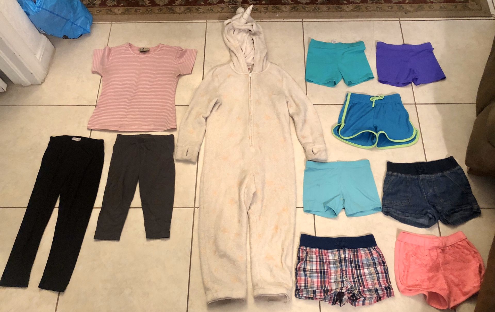 Lots of cute shorts, unicorn onesies and leggings for girl’s size 6/7