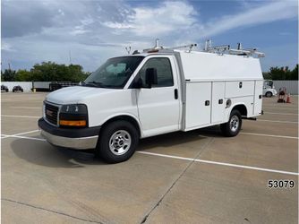 2019 GMC Savana Cutaway