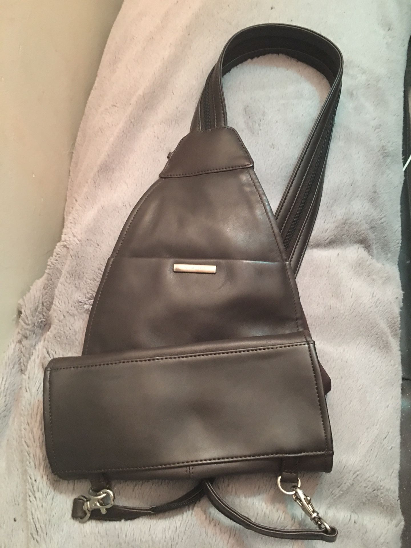 Nine W. sling shoulder bag genuine leather durable dark brown never used