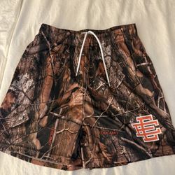 Eric Emmanuel Shorts Médium 