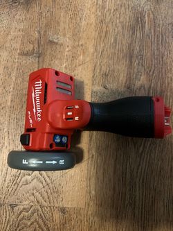 Milwaukee cut off tool