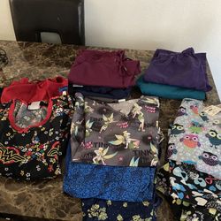 Scrubs Size Small And Medium