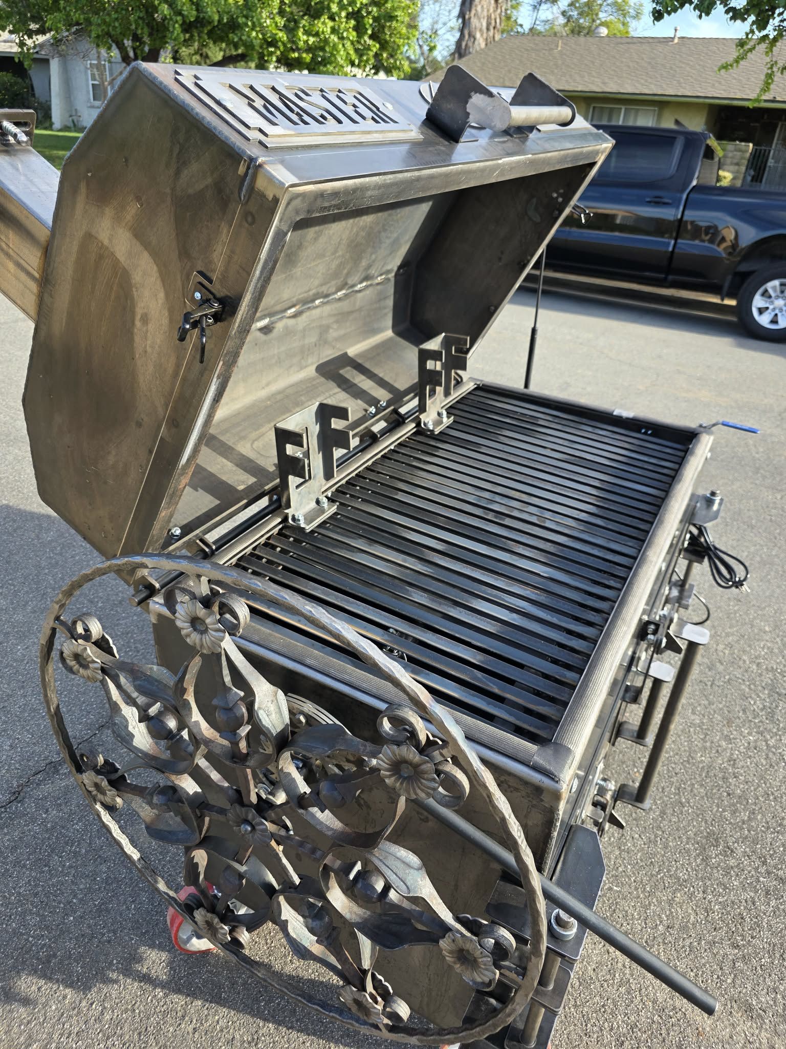 Brand New Hybrid Smoker, Grill, Santa Maria, Wood Fire, Hybrid, Asador, BBQ , Smoker BBQ, Pellet Smoker, Commercial Grill, Heavy Duty Pit