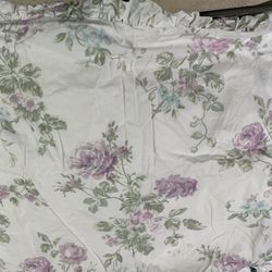 2 Shabby Chic Pillow Shams