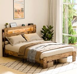 Queen Size Bedframe Zevemomo with Headboard and Storage