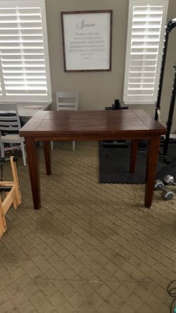free table and chairs