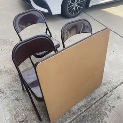 Free Card Table And Chairs