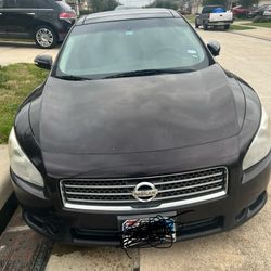 2010 Nissan Maxima