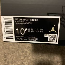 Jordan 1 Mid