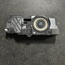 3rd Gen Tacoma OEM Sub