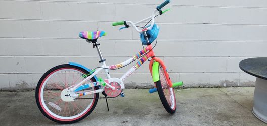 Little Mismatched LittleMissMatched 20 girls bike bicycle rainbow colorful for Sale in Pt Canaveral FL OfferUp