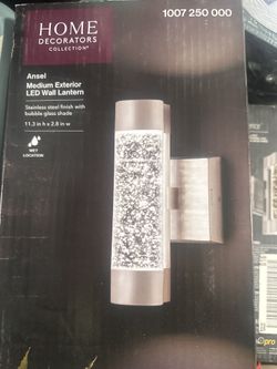 Exterior Wall Lantern 