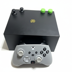 SCUF Instinct Wireless Ergonomic Controller White Black for Xbox Series X|S