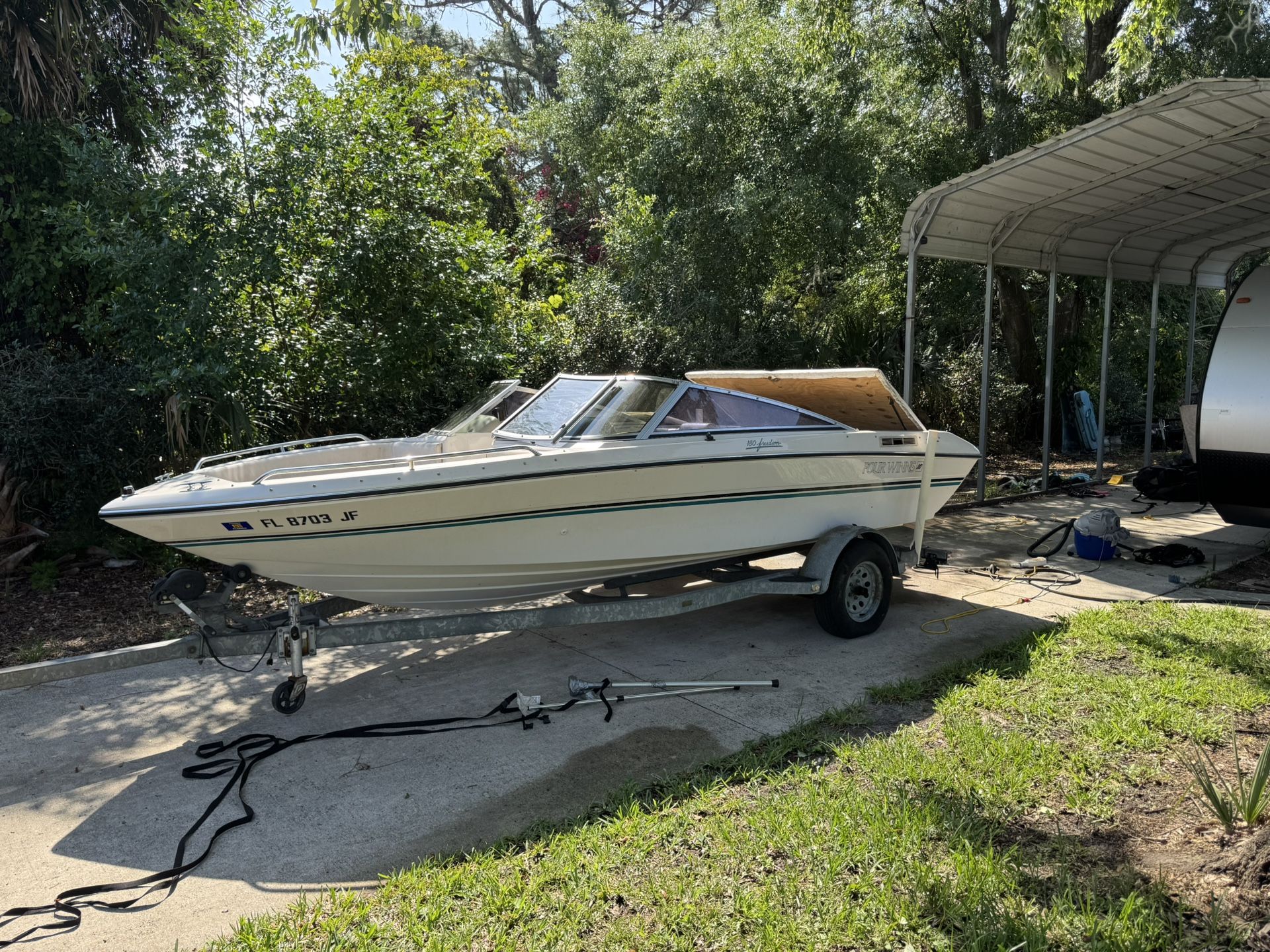1993 Four wind Freedom 180