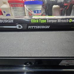 Pittsburgh 3/4 Torque Wrench