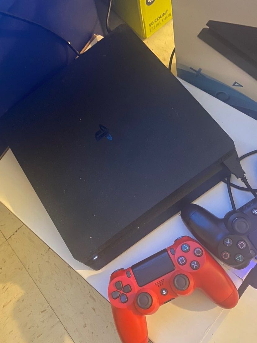 Slim ps4 1tb