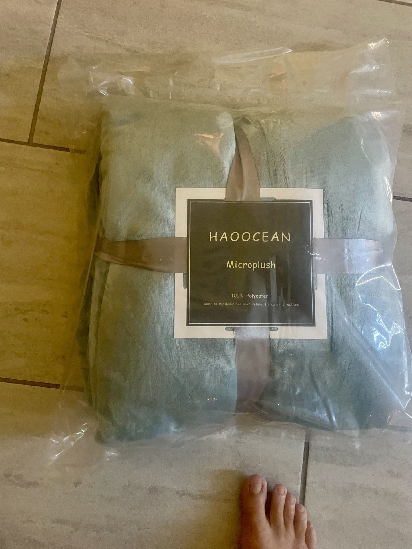 Super soft Brand New Microplush Blanket