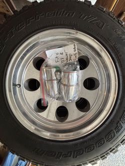 Jeep Tires and Wheels 255/75R17 BFG MT