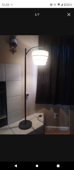 Arch floor lamp with linen lamp shade and different color temperatures and remote