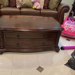 Coffee Table With Storage 