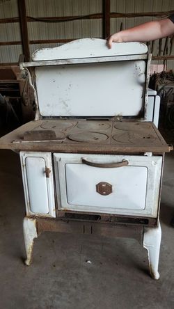 Orbon white wood cook stove for Sale in Vergennes, IL - OfferUp