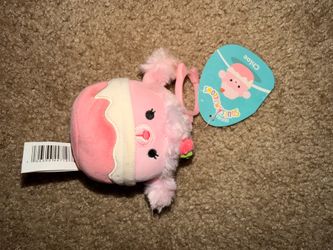 Squishmallow Chloe- The Strawberry Milkshake dog \w tags- 10''