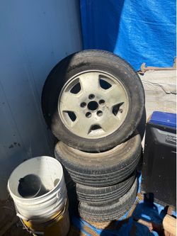 01 Honda Accord Tires