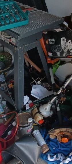 Garage sale!!! Fair prices!!!