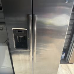 GE 2 Door Refrigerator 