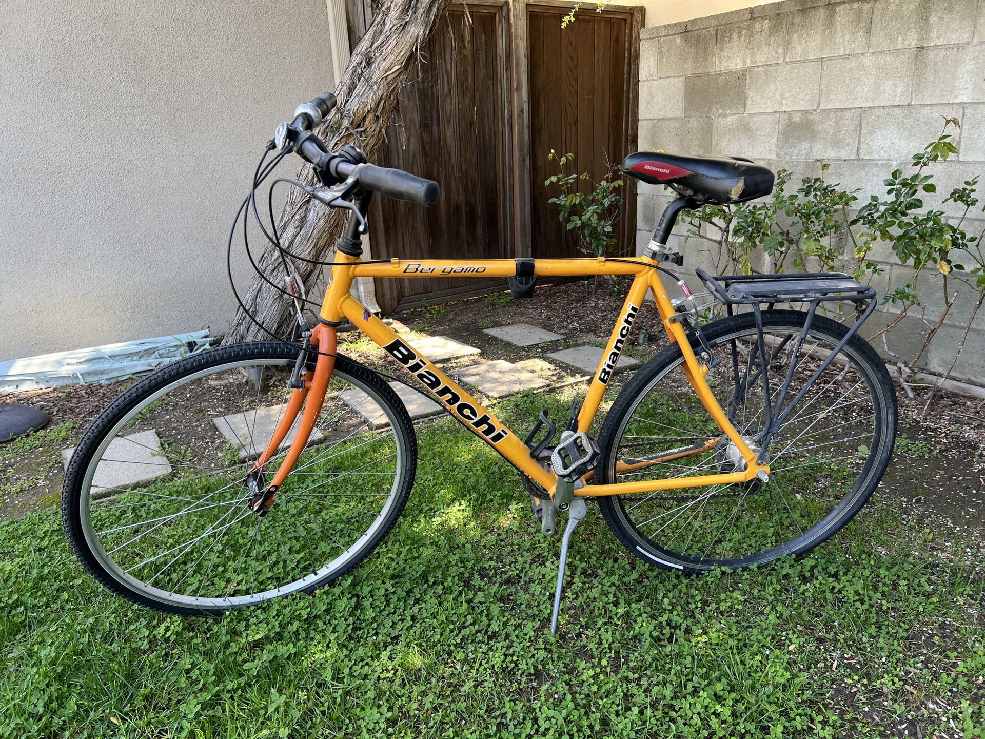 Orange Bianchi Bergamo Hybrid Bike – 2006