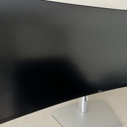 Dell Monitor Curved