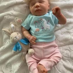 Reborn Doll Felicity Asleep