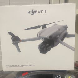 DJI AIR 3 Brand new With Fly More Combo