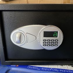 Electronic Safe Box