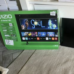 40 Inch Smart Tv 10 Months Old 