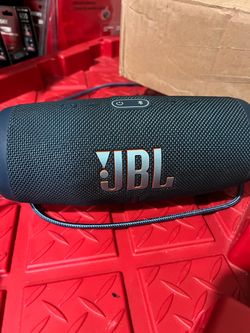 JBL Portable Bluetooth Speaker
