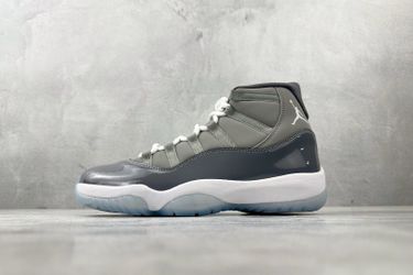 Air Jordan 11 Retro 'Cool Grey'