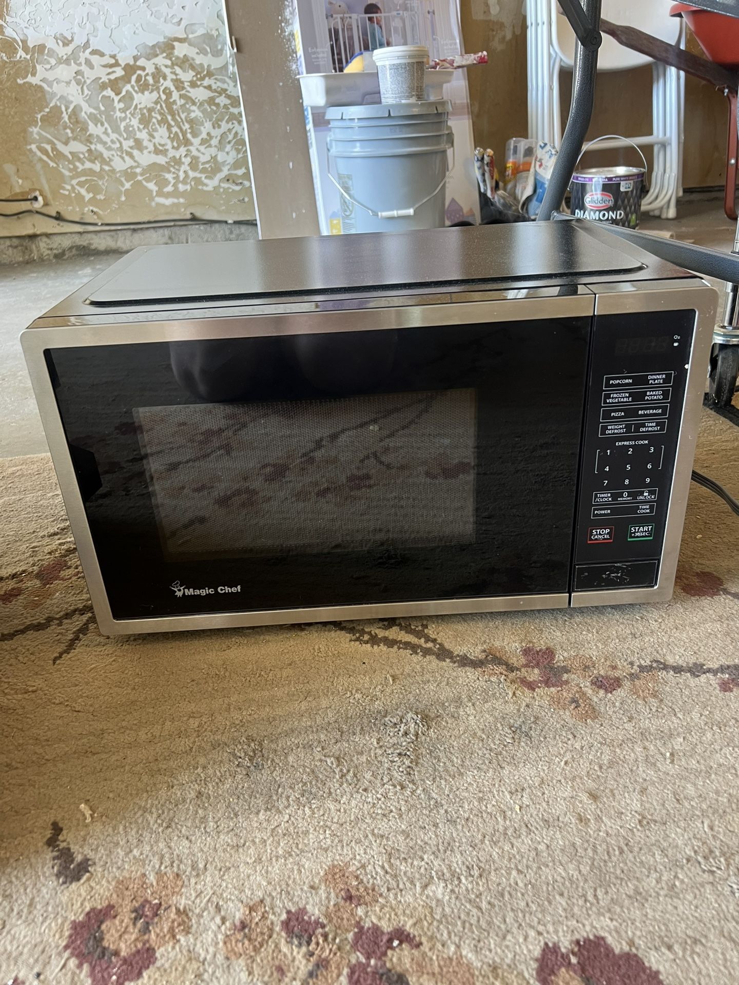 Magic Chef Microwave