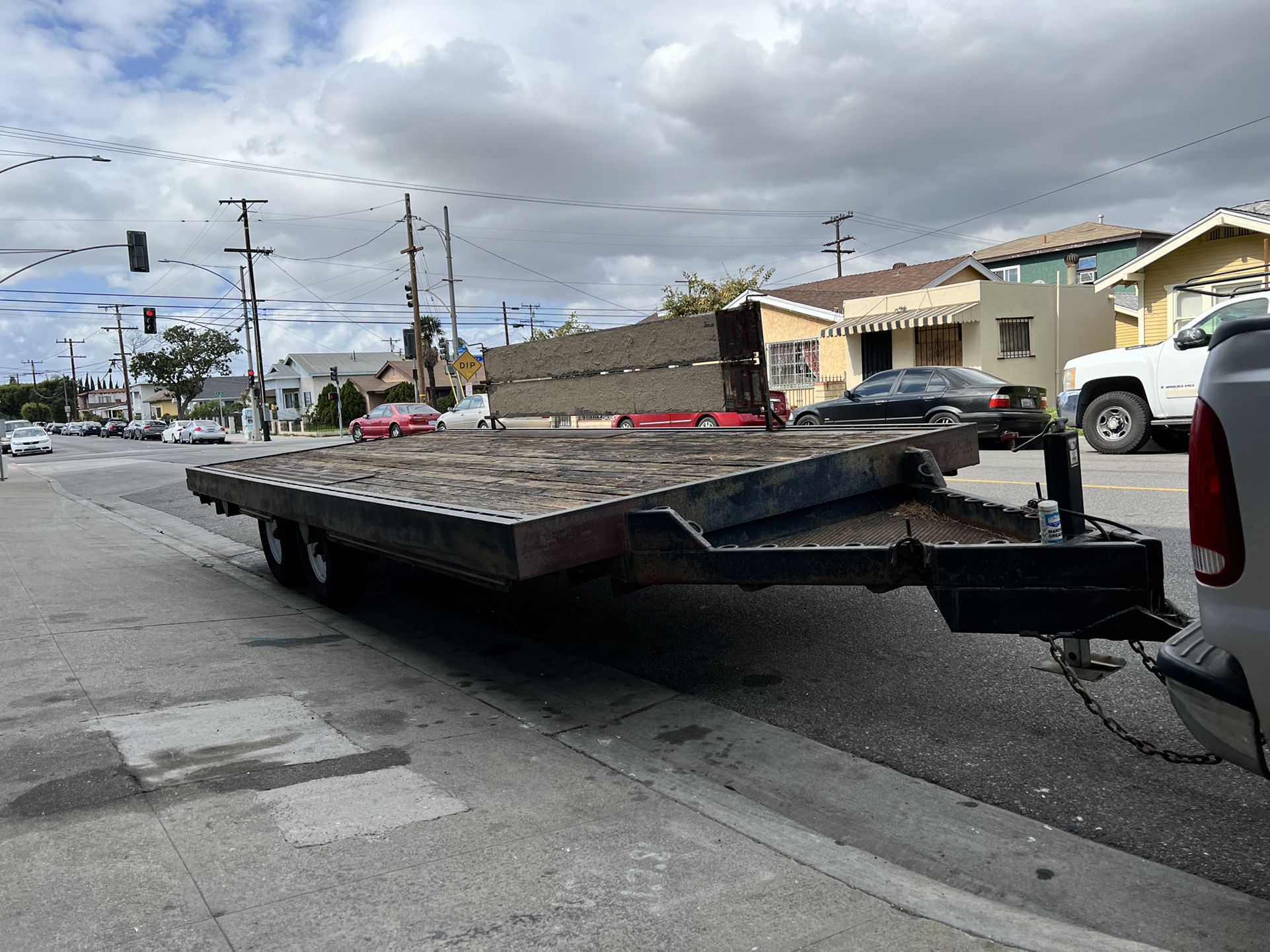 12,000 LB Flatbed Trailer CALIFONRIA NO RUST Ramps Included 