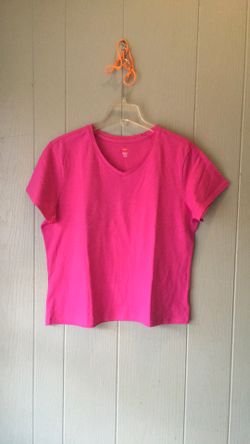 Hanes  Perfect T Stretch   V- Neck Tee Tasty Plain Silky Feel Cotton Pink XLarge