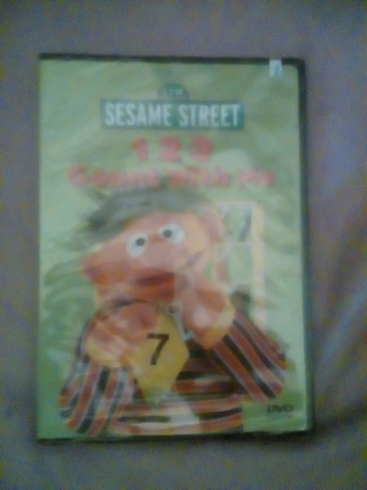 Sesame Street 123 Count With Me DVD- New