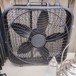 Lasko Box Fan
