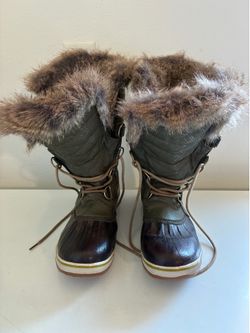 Women’s Sorel Waterproof Boots Size 11