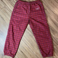 SUPREME PANTS MEN SIZE LARGE