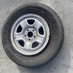 1 - 225/70r16 5x5 5x127 Jeep Cherokee Rim Wheel Good 90% Treads Tire