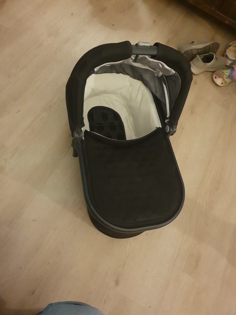 Uppababy Vista Bassinet