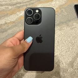 iPhone 15 pro Max Unlocked 